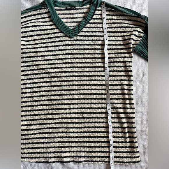 Heimish U.S.A. Women’s Long Sleeve Urban Ribbed Striped V-Neck Top 2X - Picture 7 of 12